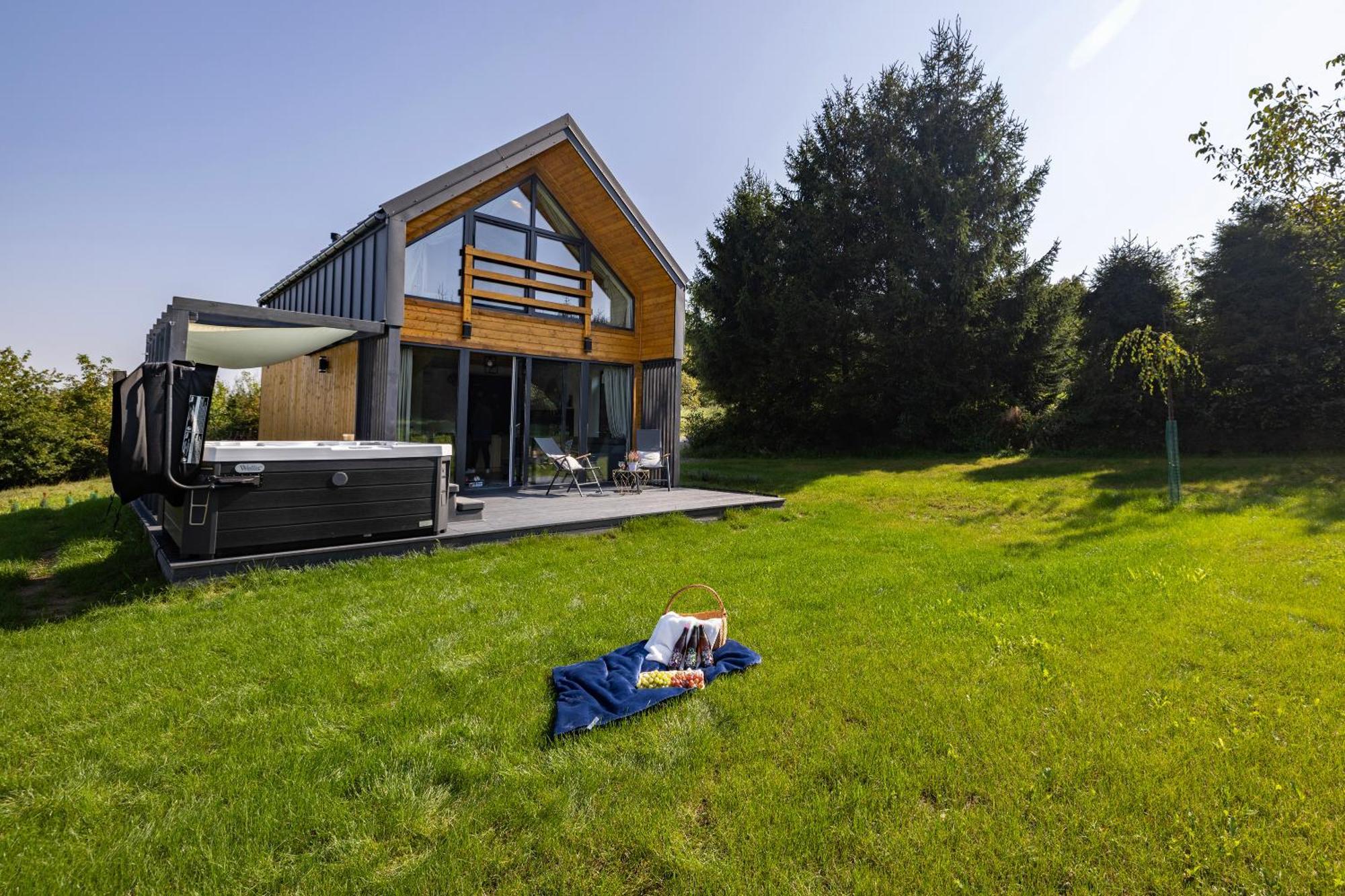 Ferienhaus Piotrowiczowka Osada W Szczyrzycu *